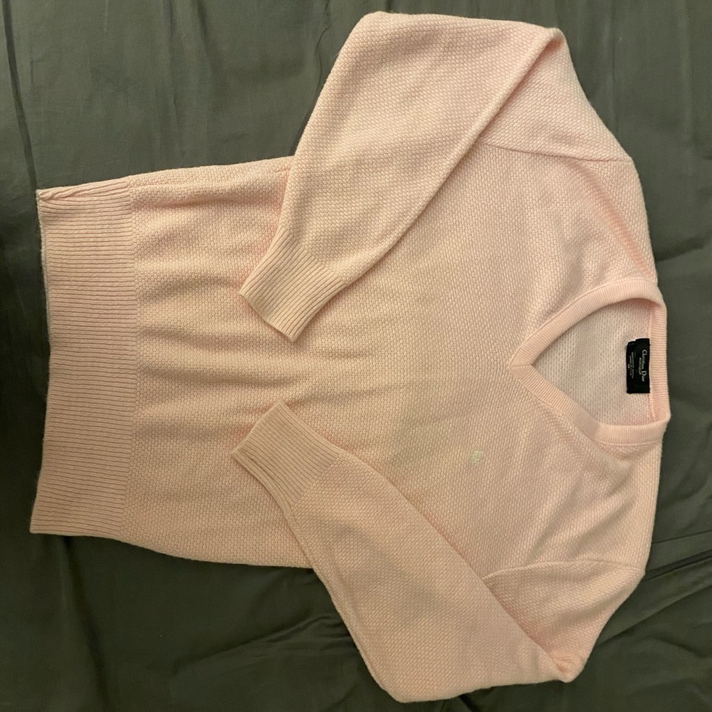 Authentic Dior sweater ❣️